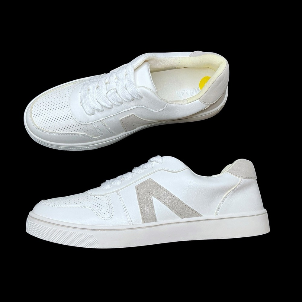 MIA Shoes Womens 9M Miry White Sneakers Lace Up Low Profile Casual Comfort